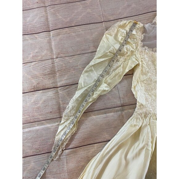 Unbranded Vintage Chapagne Embellished. Wedding Dress - Medium - Picture 15 of 17